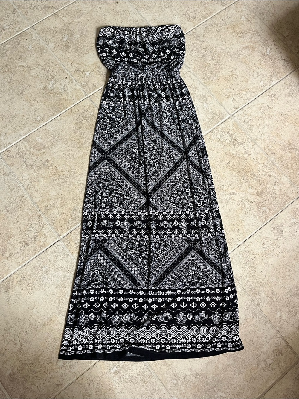 Strapless Black & White Maxi Dress